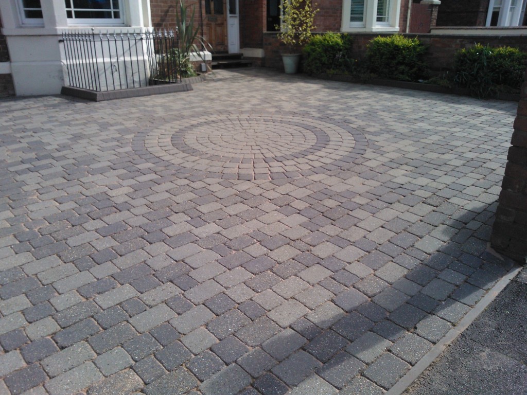 clean driveway